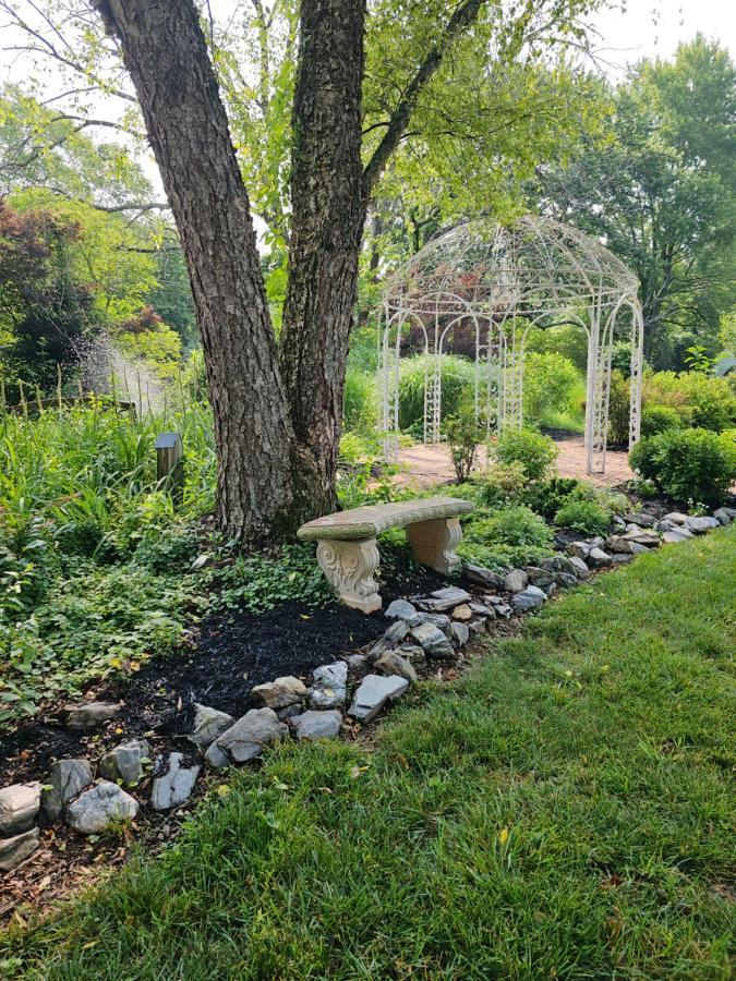 Bed and Breakfast Winridge Manor Madison Heights Esterno foto